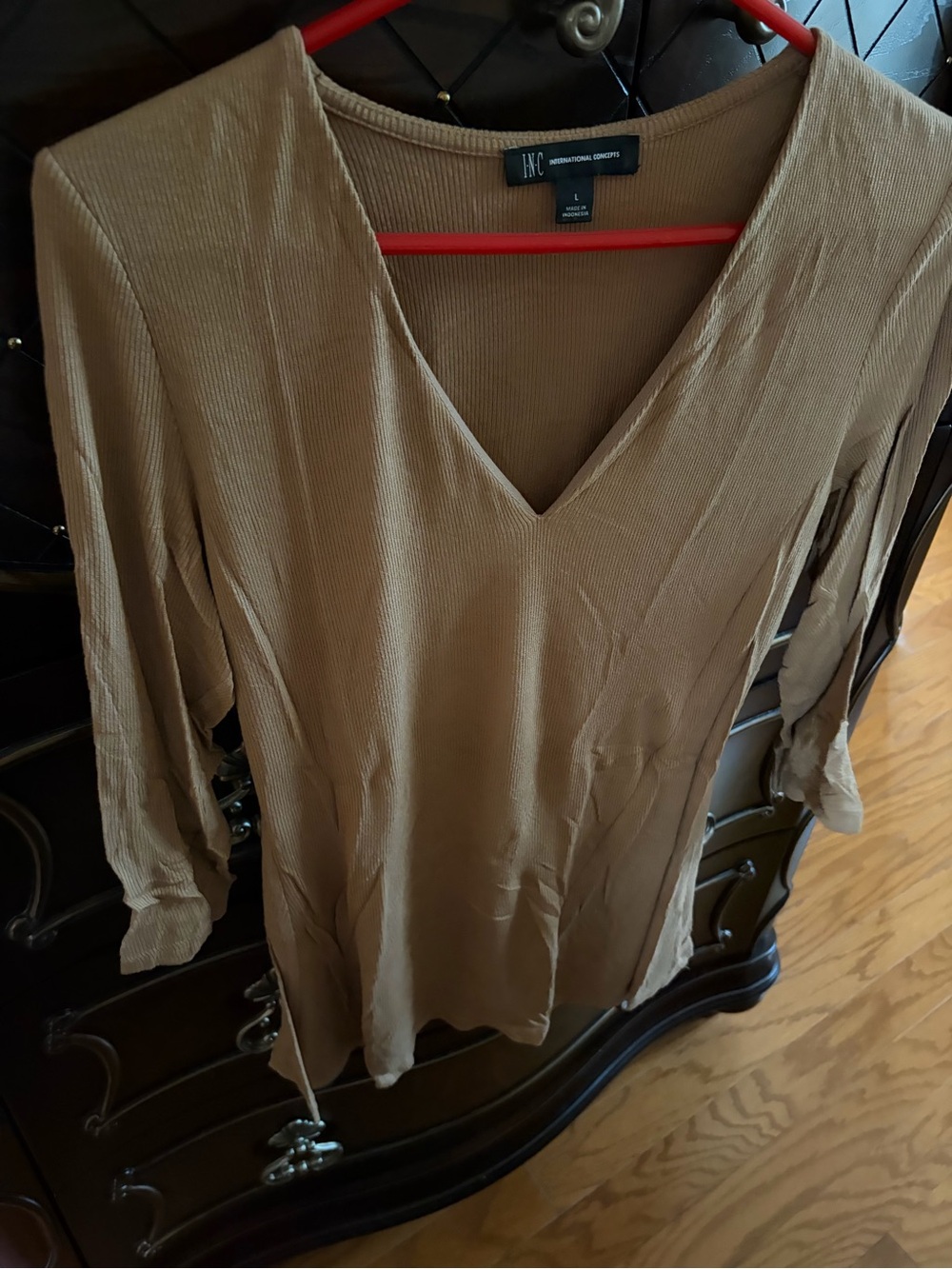 INC International Concepts Ribbed V-Neck Long Sleeve Top - Tan size large